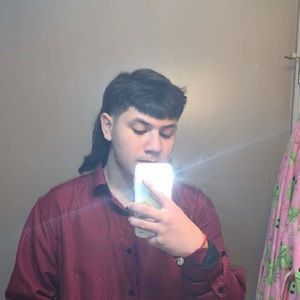 Meet your Posher, Diego